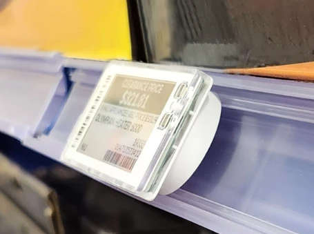 Elektronik Raf Etiketleri Nasıl Takılır?